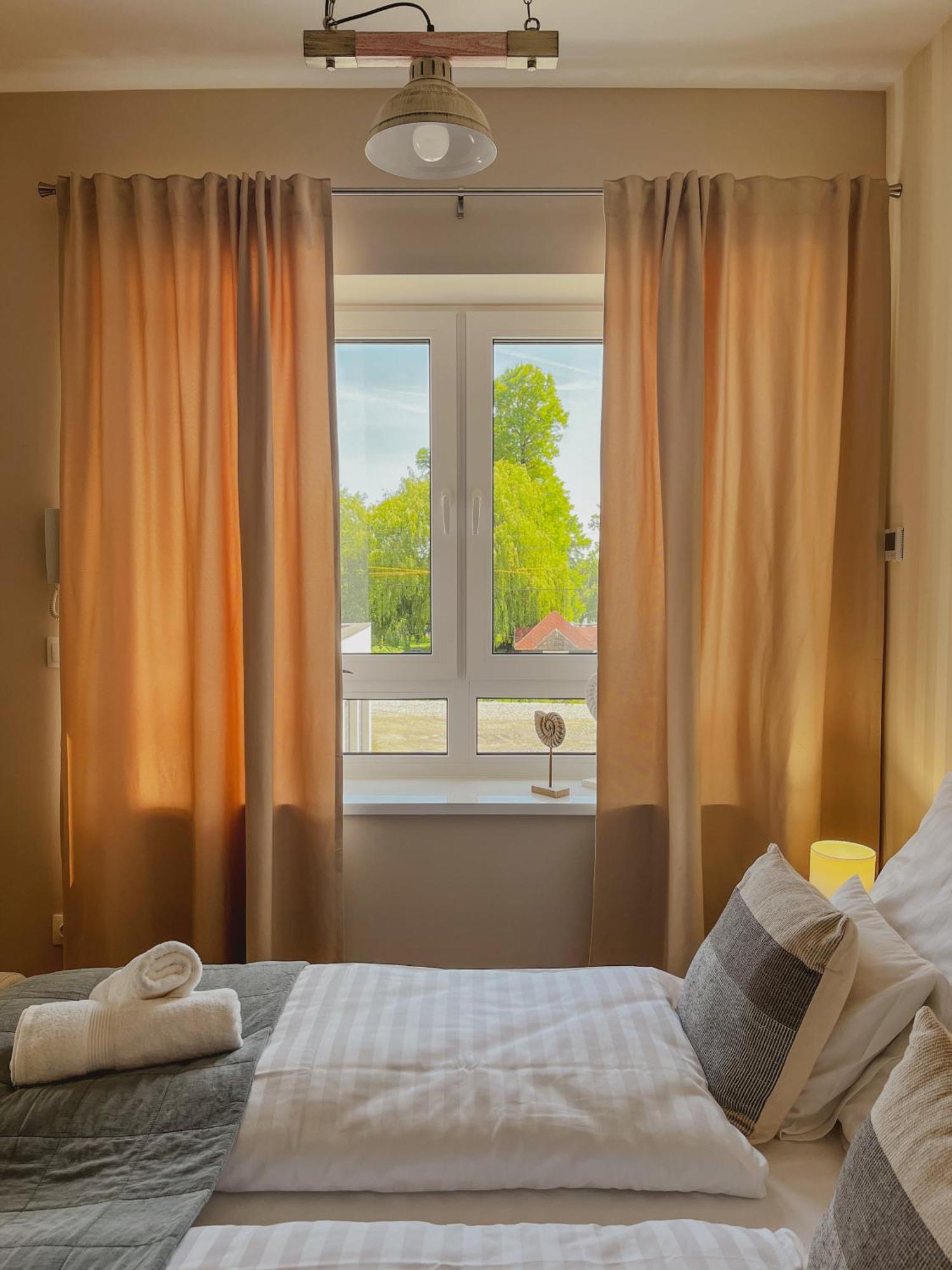 Napsugar Apartman Кестхей Экстерьер фото